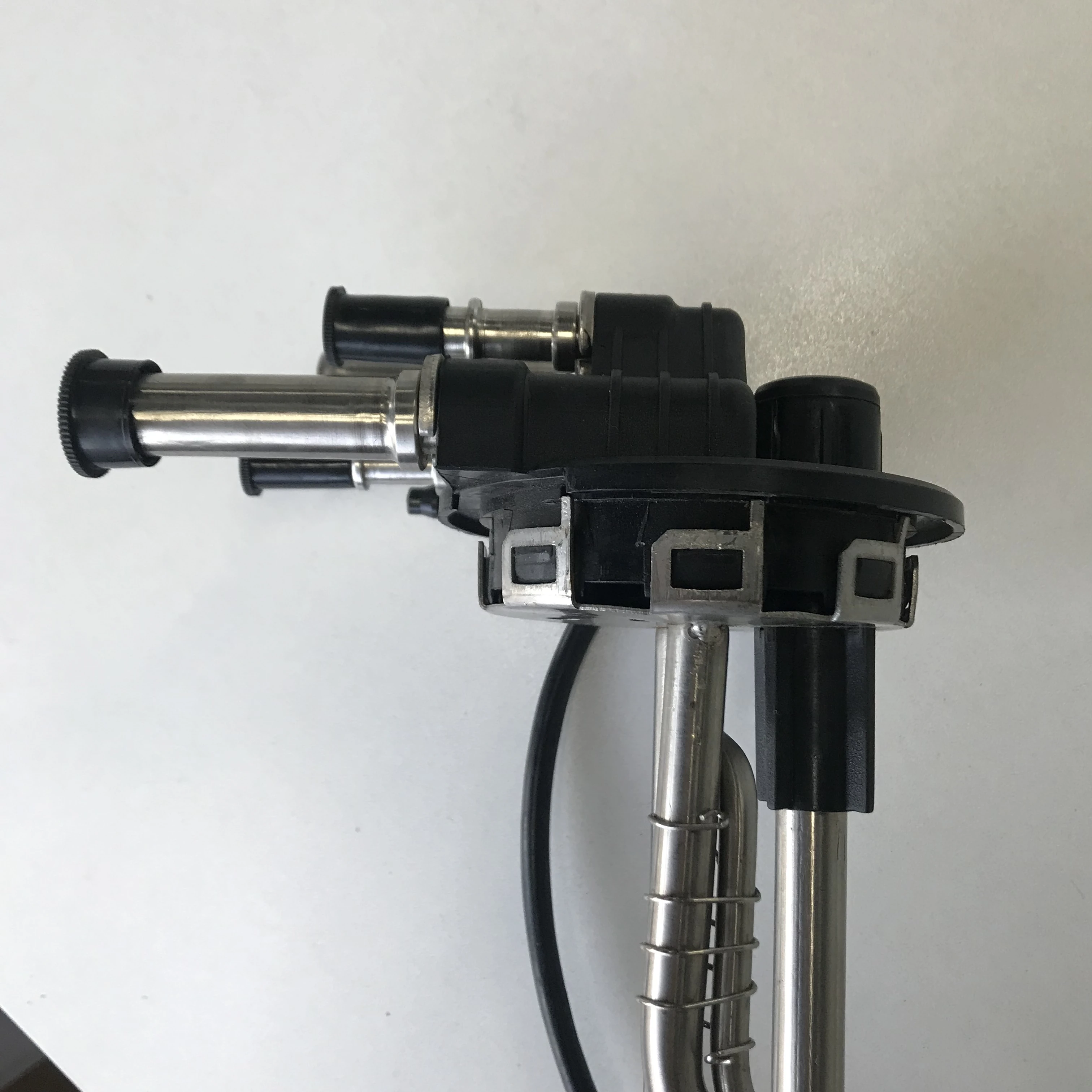 High Performance Urea Tank Level Temperature Sensor AdBlue DEF Tank Ammonia Level Sensor 35L SCR DIY Repair Kit