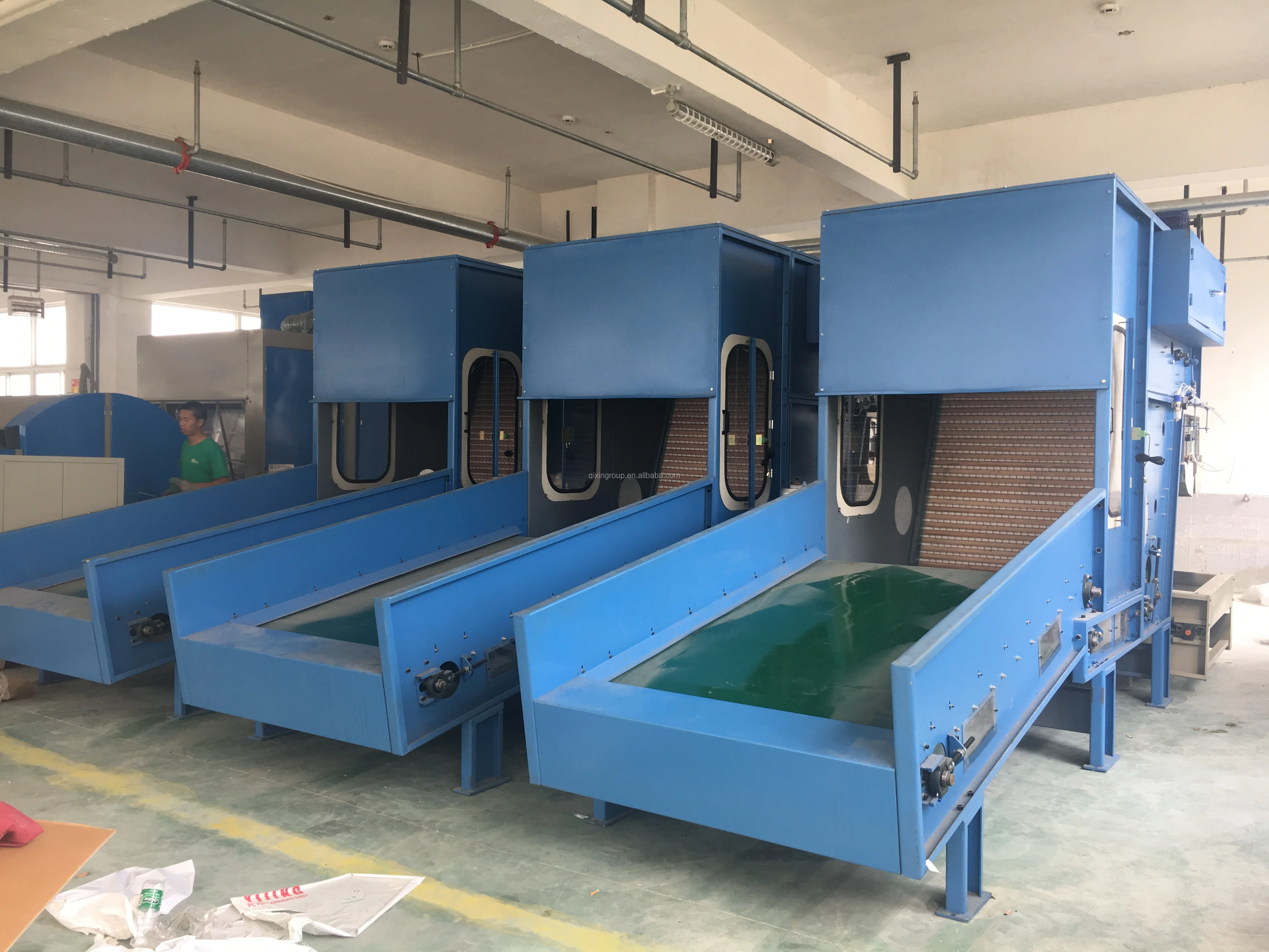
QILIN micro polyester fiber opening machine, fiber opener 
