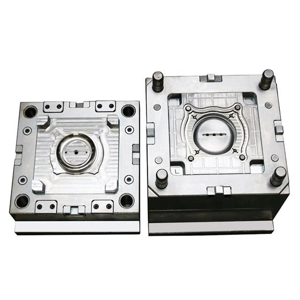 Пластиковая форма для литья под давлением