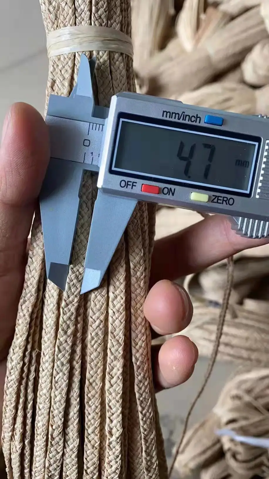 Raffia straw hat braided material used for raffia hat making weaved raffia grass