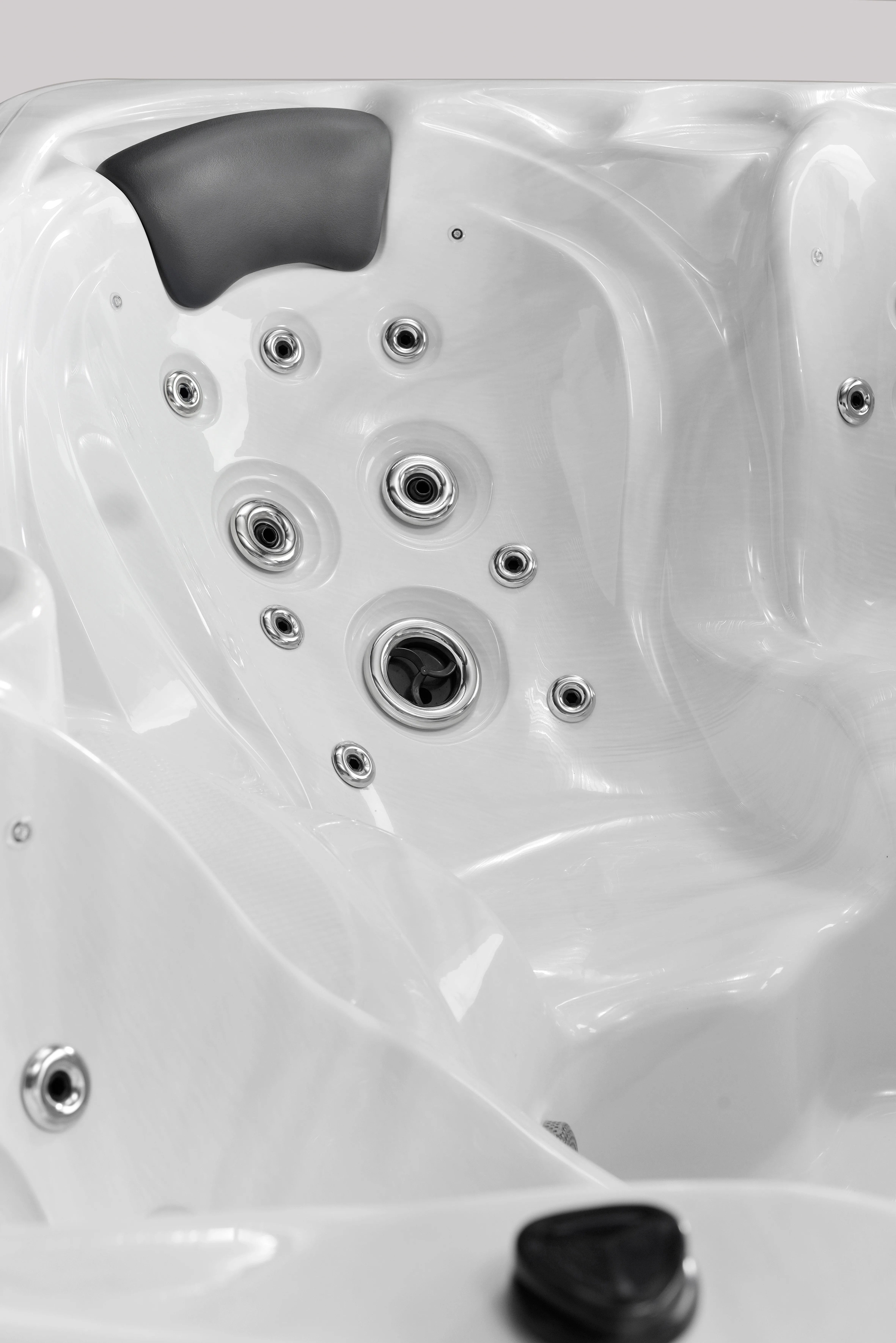 wholesale outdoor spa hot tubs 2022 5 4 person outdoor bathtub freestanding luxury massager bath whirlpool waterfall hot tub spa