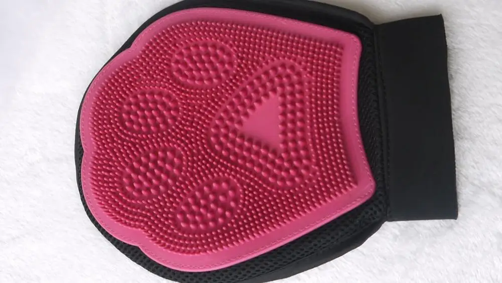 Pets Microfiber Rubber Bristle Shampoo Wash Dog Cat Massaging Bath Mitt