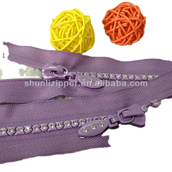 Wholesale No 5 high quality and low price rhinestone ycc zippers