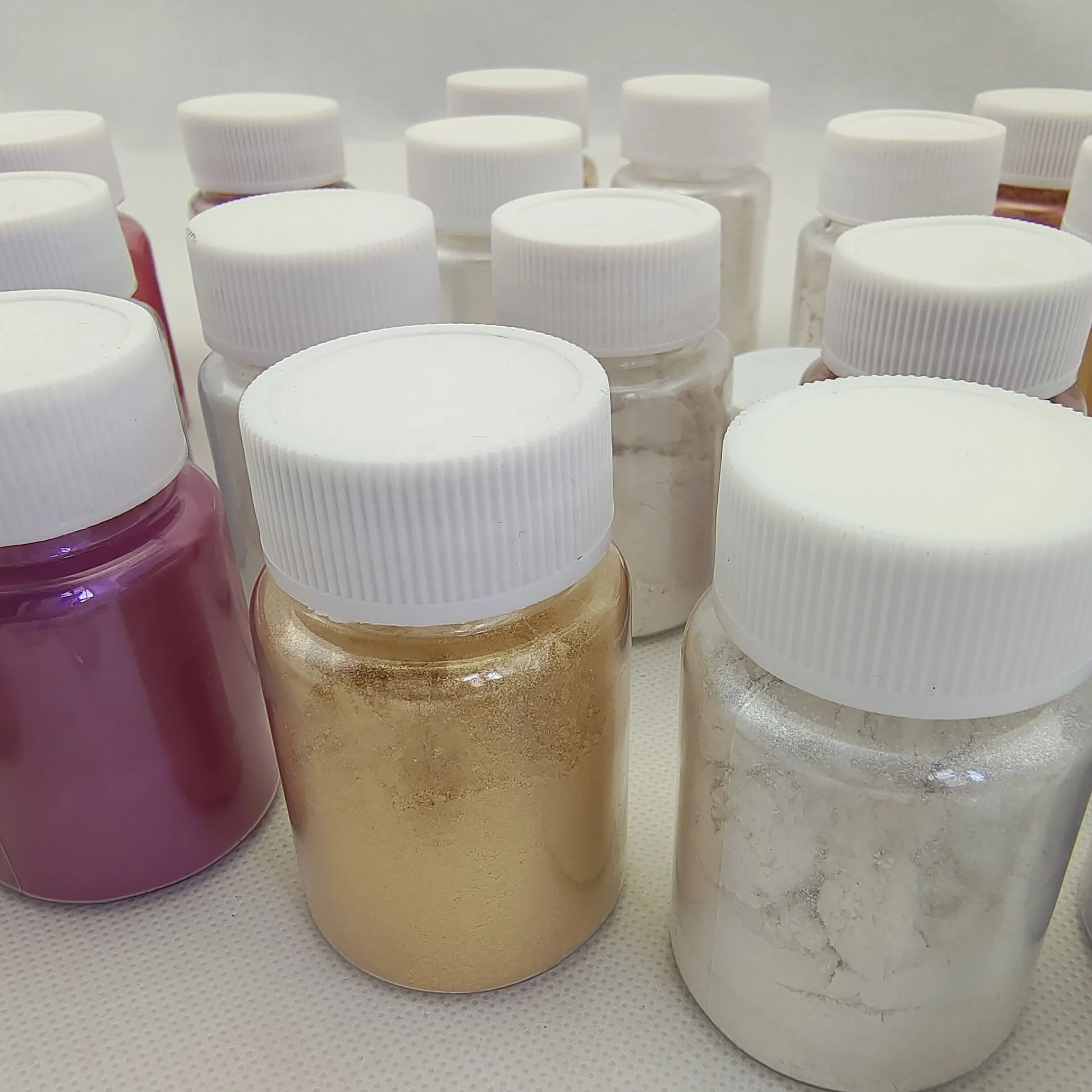 Съедобный блеск без пыли E171 Блестящий слюдяной порошок пигментные Кондитерские аксессуары для тортов