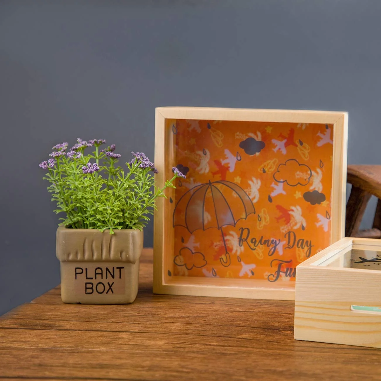 Custom wholesale simple acrylic Piggy bank adult Piggy bank natural wooden exquisite piggy bank money saving box