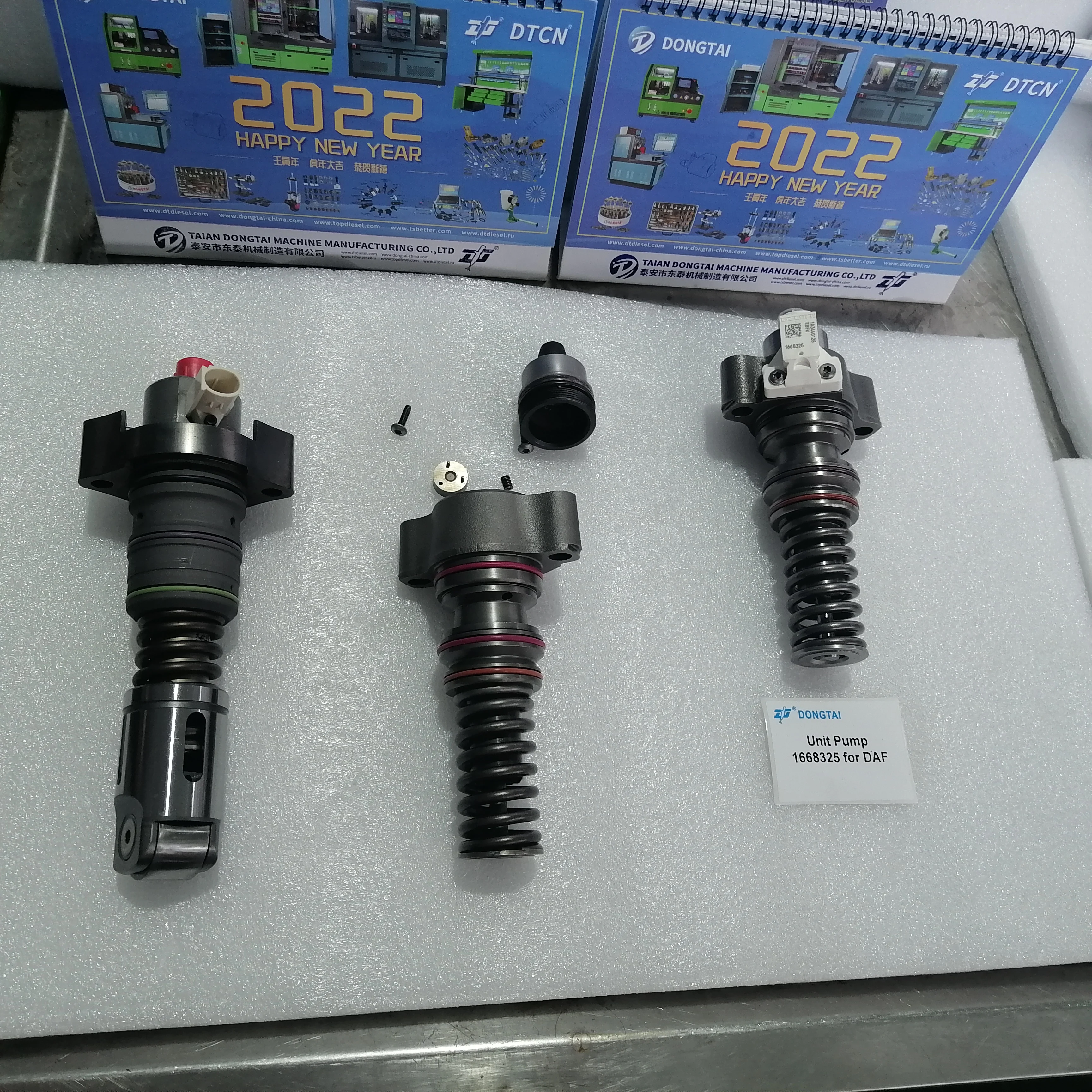 Детали для дизельного двигателя ISLE8.9 грузовиков DAF топливный инжектор 1668325