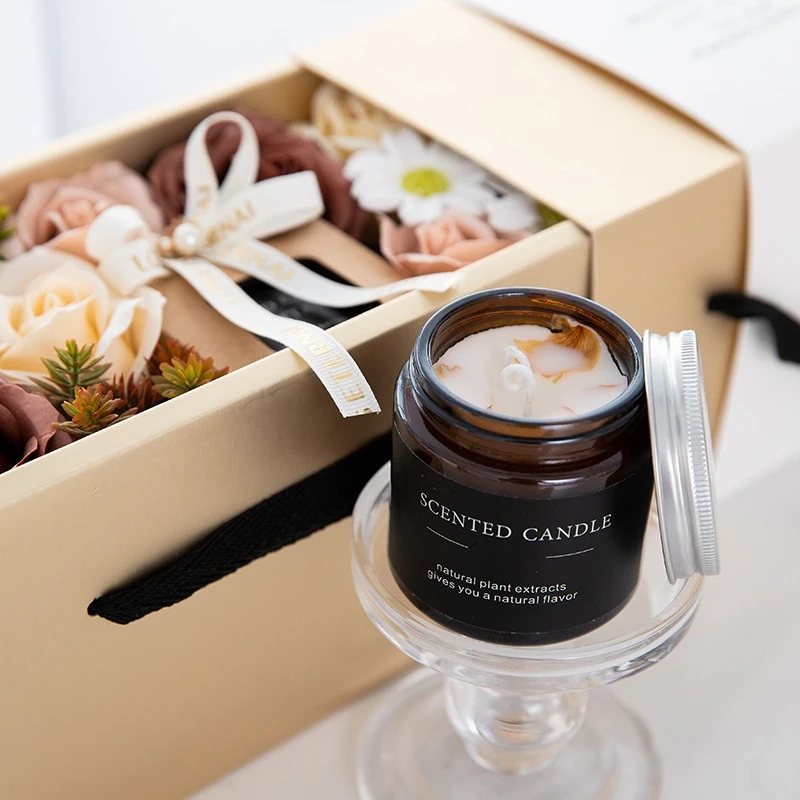 SINGHUA Manufacturers Customized Soy wax Candles Scented Luxury Beeswax Candle Set With Logo And Packing For Valentines day