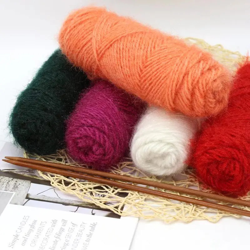 Manufacturer direct sales high strength Chenille yarn long shiny velvet roving dyed pattern sewing weaving - wholesale yarn