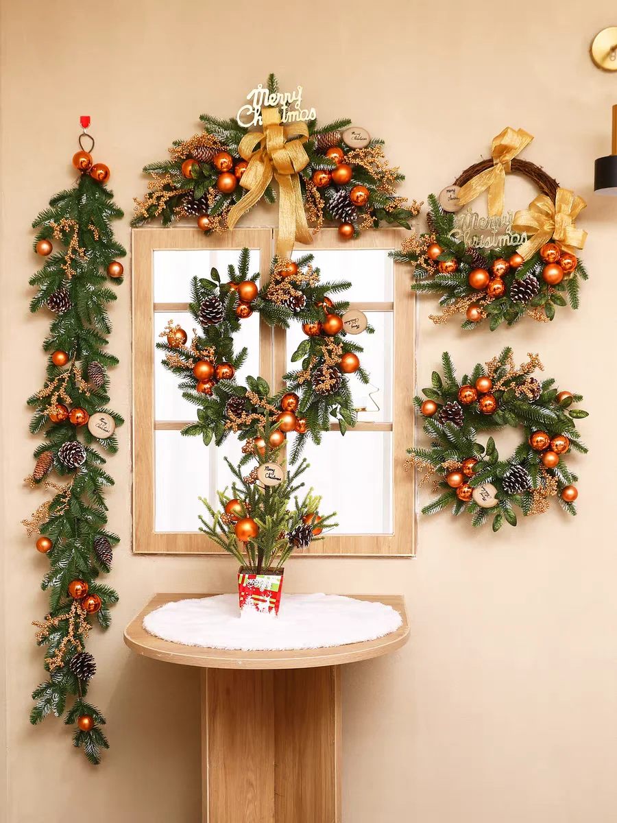 40cm Diameter Decorated Luxury Eco friendly PE Christmas Wreath