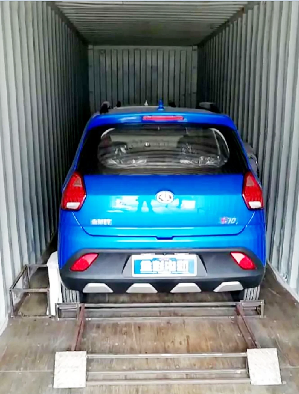 
Hot selling EEC approval high speed New Energy Vehicles Chassis Electric City Taxi Cars with 72V4KW motor Made in China 