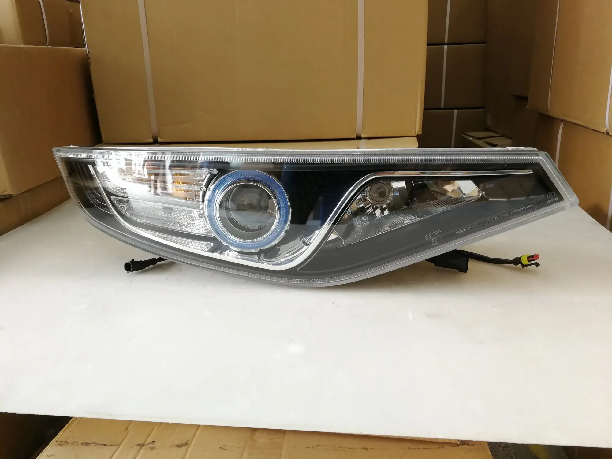 
Bus front headlamp Bus light HEAD LAMP ZHONGTONG HC-B-1567 