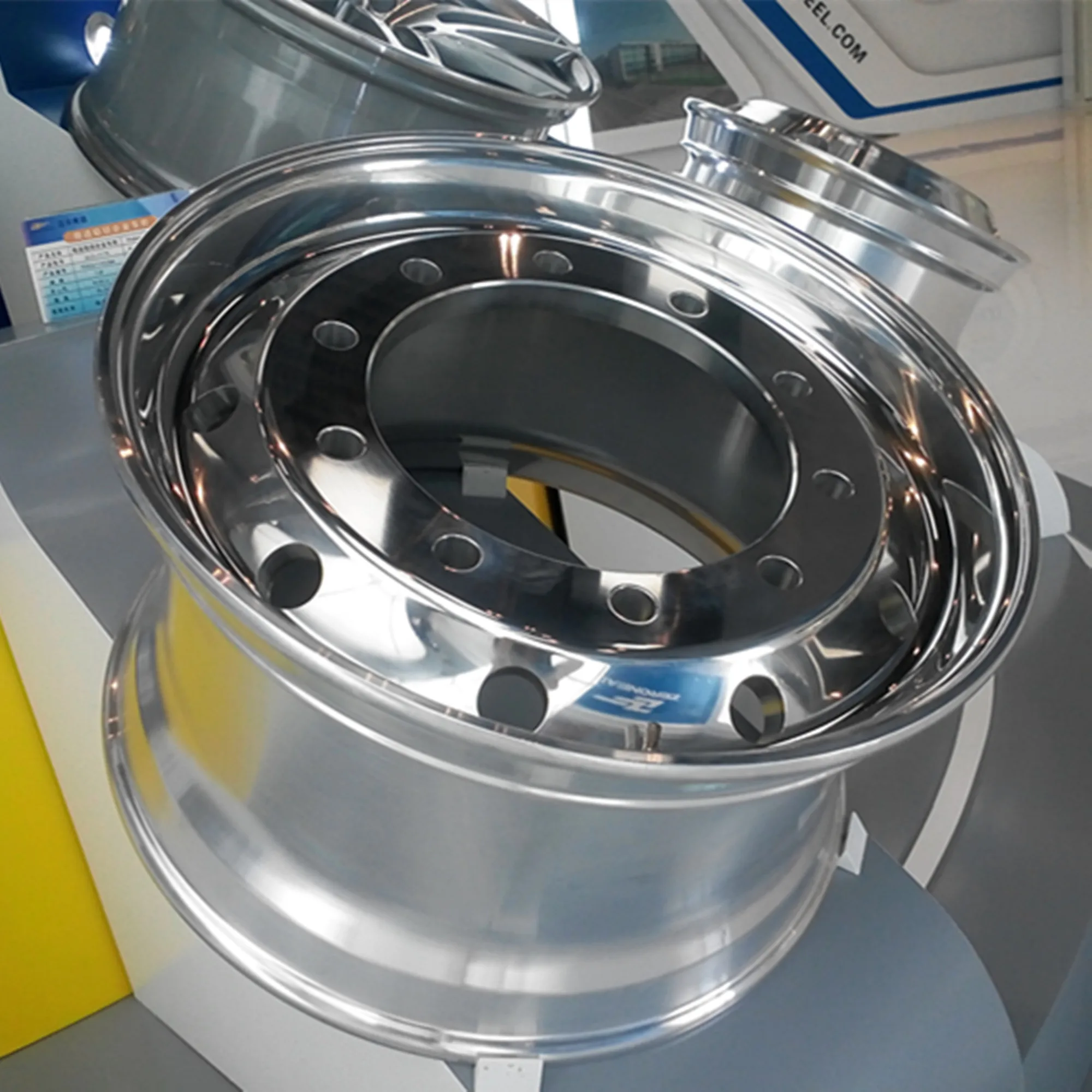 Алюминиевый колесный обод 22,5x11,75