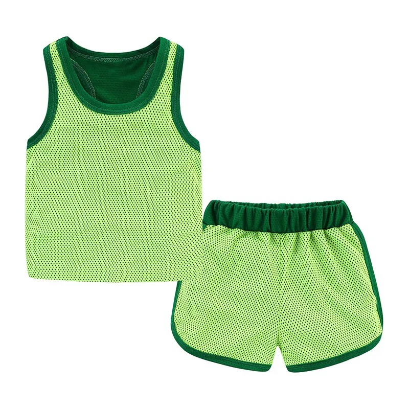 Hot Sale boys 100% polyester wearable mesh tracksuit sleeveless O-neck shorts 2 pieces set basketball sets for kid