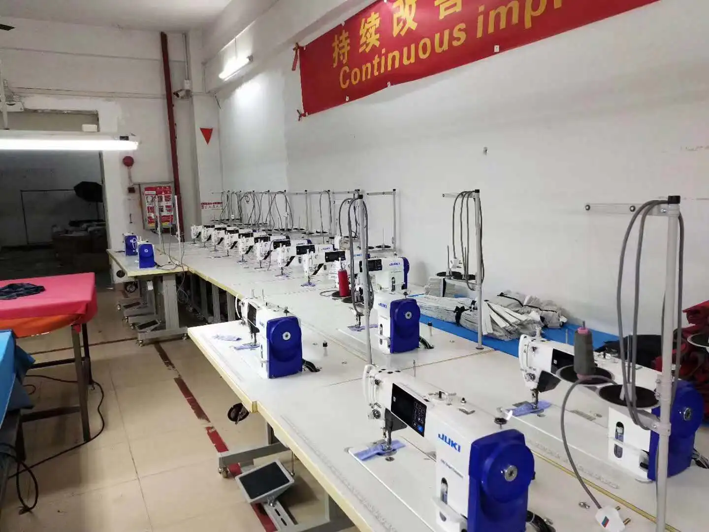 Brand New Jukis DDL-9000C-FDS/DDL-9000C-FMS/ DDL-9000C-FSH Computerized Lockstitch Industrial Sewing Machine
