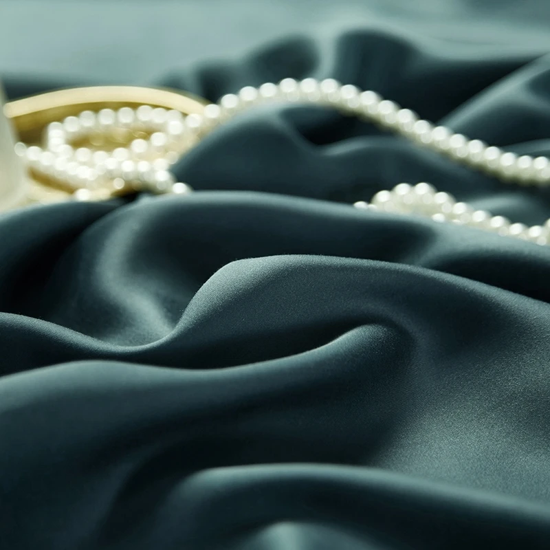 Hot Sale Luxury 60S Tencel  4 PCS Bedding Sets Bamboo Sheets Solid Color Duvet Cover Set White Bed Linen