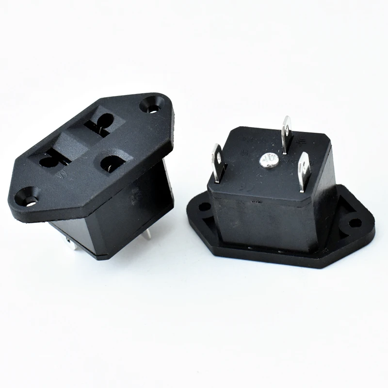 10A 250V AC US Universal Socket Adapter