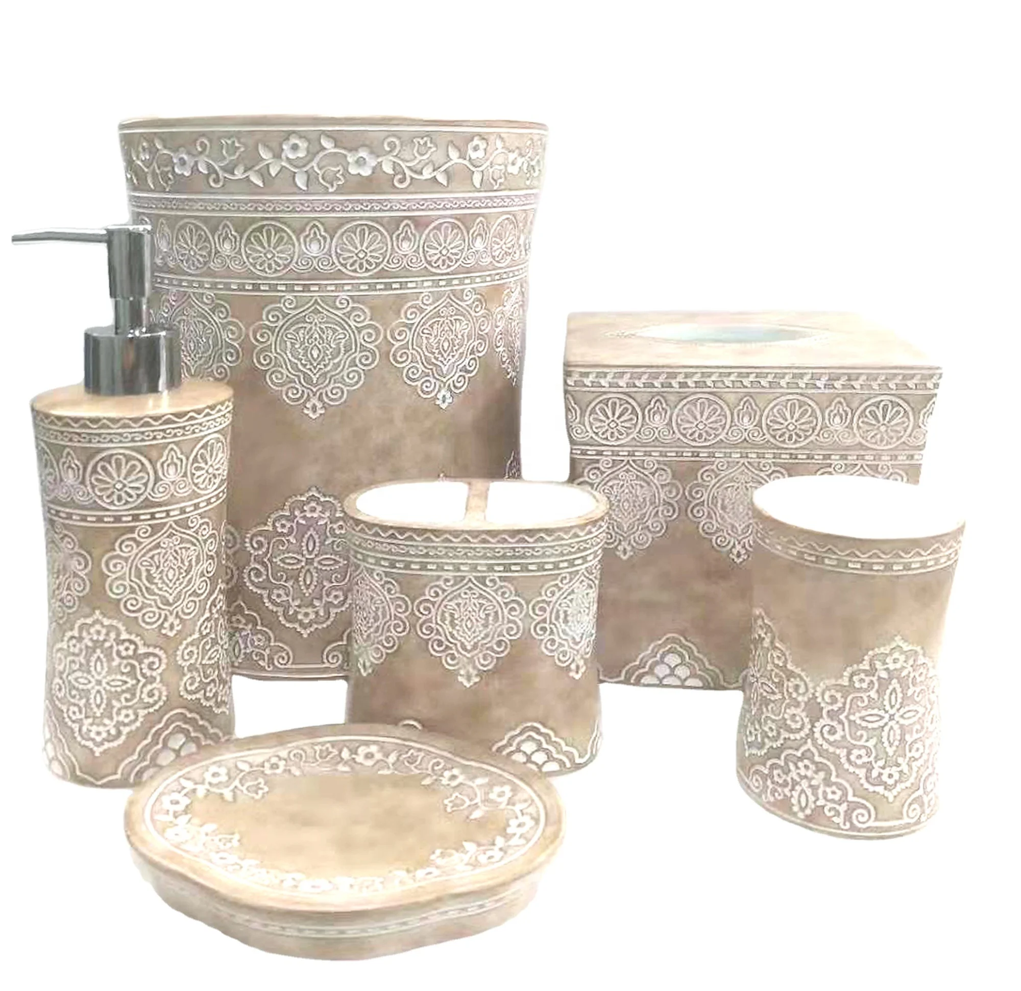 Luxury Design Colored Drawing 6 Pieces Bathroom Accessories  Bathroom Set with low price