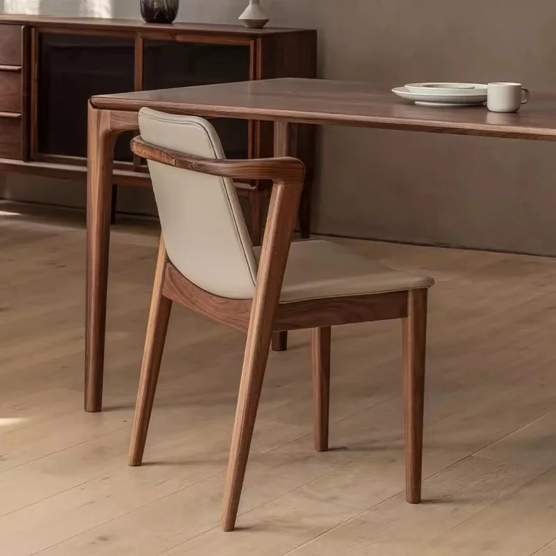 Silla Wholesale Luxury Leather Dining Chair Upholstery Arm Chair Dinning room with wood Legs chairs for hotel