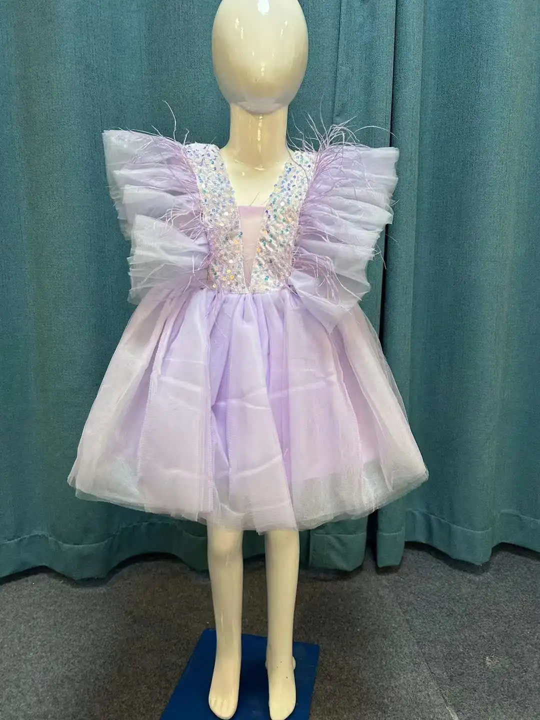 Wholesale Princess Ruffles Sleeves Pink Tutu lace Dress For Birthday Party 2-12 Years Old Girls Dresses