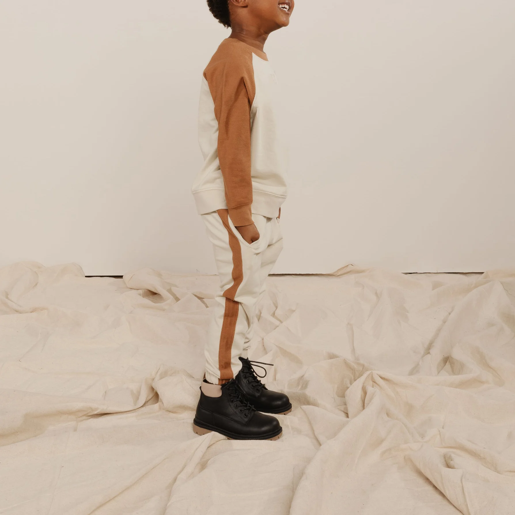 Children Kids Cotton Set Raglan Crew Neck Sweatshirt Color Block Jogger Striped Pants Two Piece Set Slim