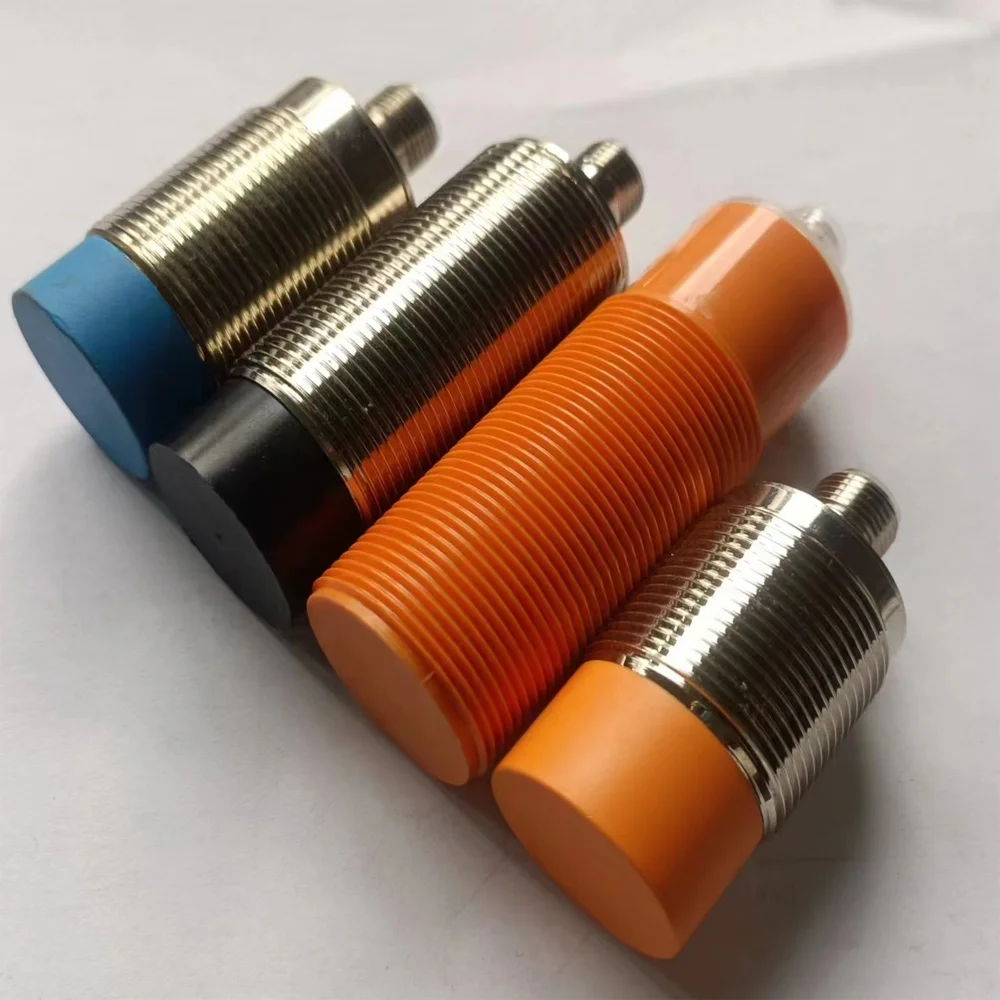 position sensors L3G2-18-230  NBB8-18GM50-E2-V1-3G-3D  L3G1-18-221 Proximity switches Sensor linear proximity sensor