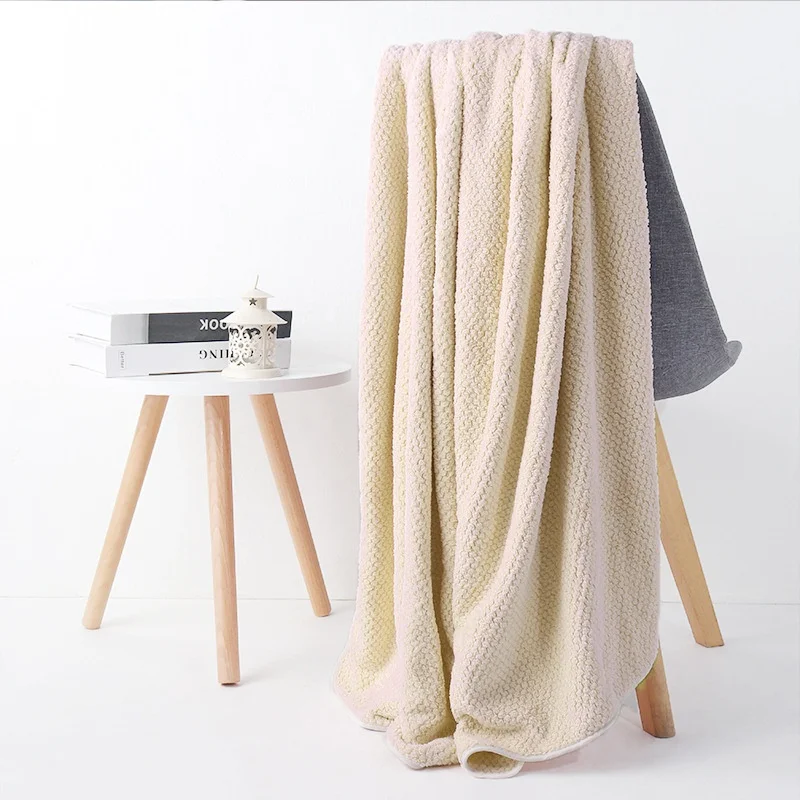 Soft cozy Warm Decorative Flannel Cotton Coral  Fleece Water Absorbent Bed Home Use Throw Blanket