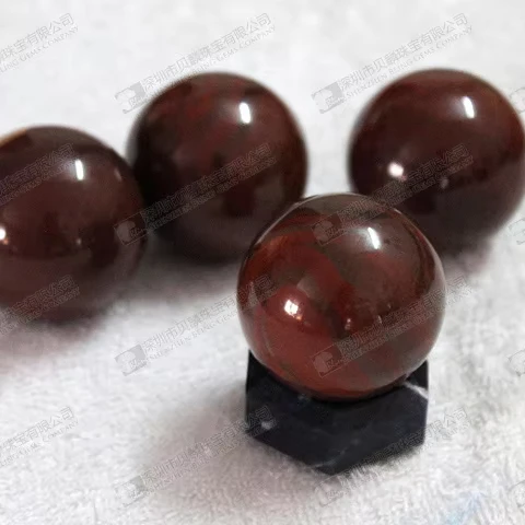 Шарики из яшмы с натуральным камнем