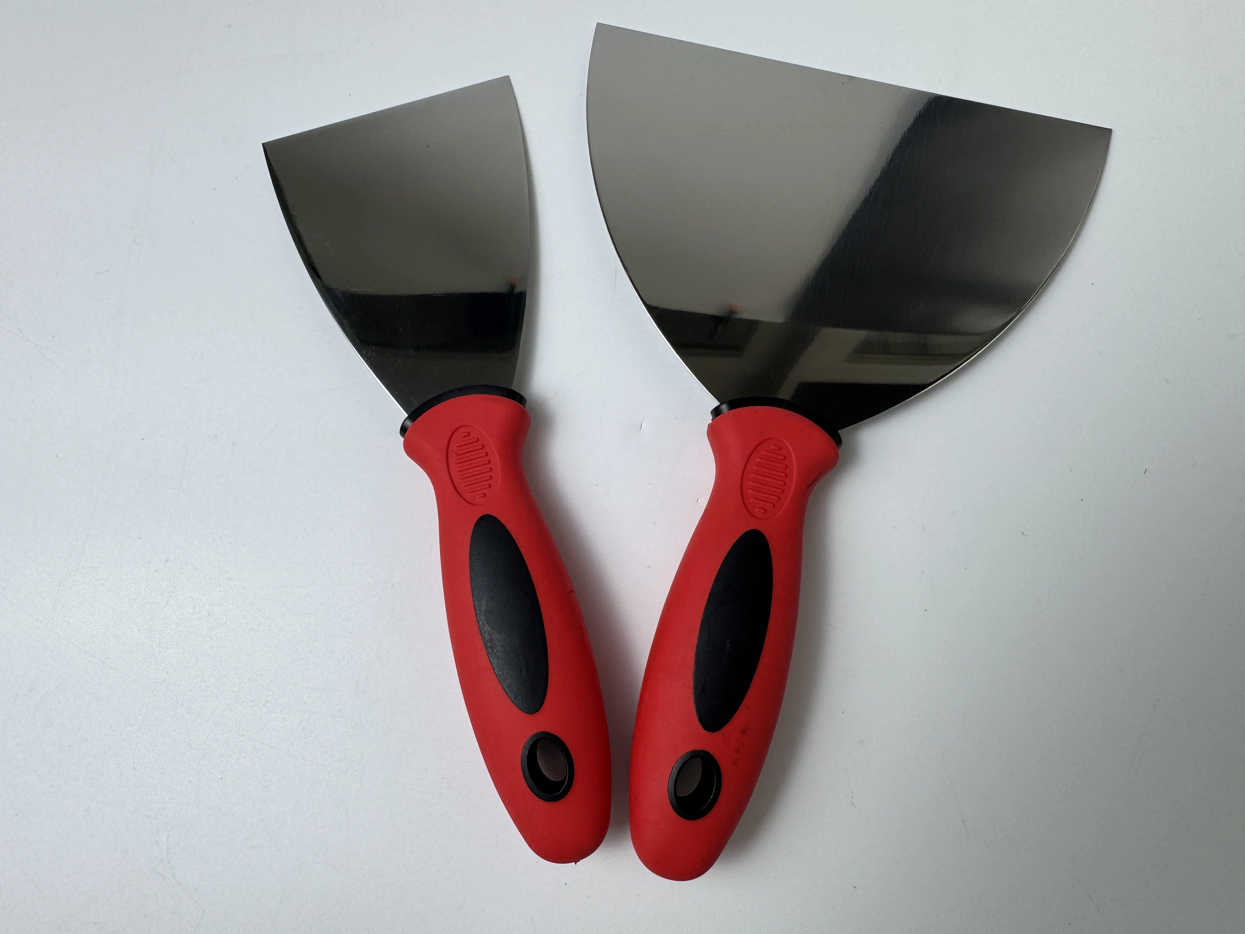 Factory Direct Sale Decoration Tools Paint Scraper Stainless Steel Blade With Rubber Handle for Wall Purpose