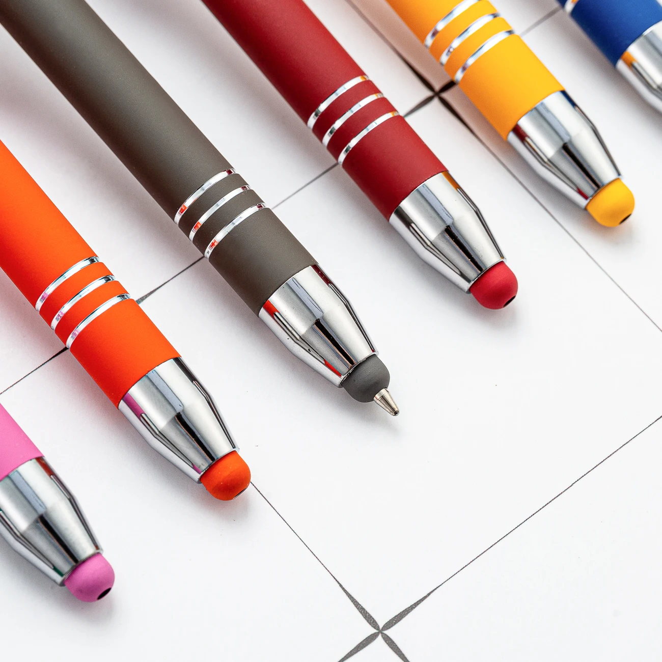 2022 Wholesale Aluminium Ball Pens With Personalised Promotional Custom Logo Screen Touch Pen 2 In 1