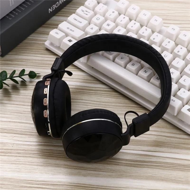 
Wholesale OEM Bests Blue tooth Wireless Headphones FM Radio Headset 