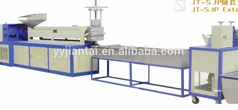 waste plastic bottle scraps pet recycling machine made in China