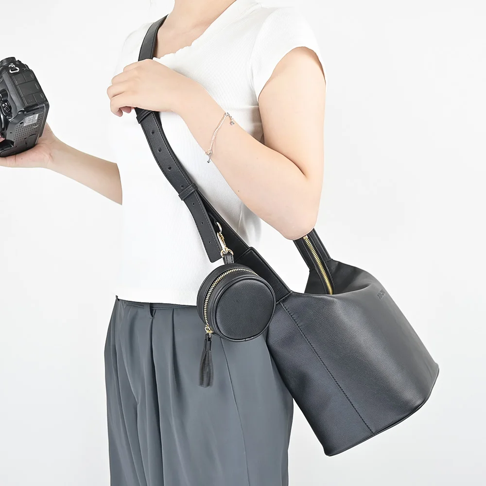Wholesale Custom digital gear accessories  camera bag single shoulder photography  leather  camera sling bag