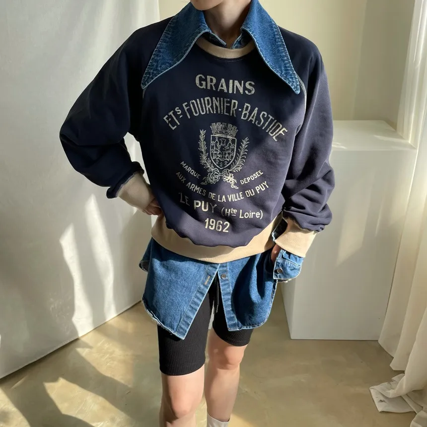 Wholesale Autumn Retro Pointed Collar Single-Breasted Shirt Loose Large Pocket Washed Blue Denim Shirt Long Sleeve Solid Blouse