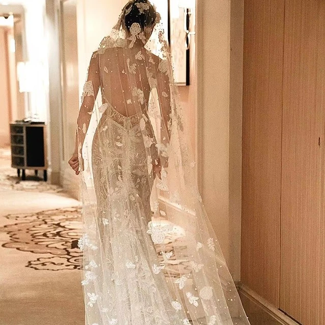 Veil bride main wedding dress Pearl headdress Vintage flower Champagne color long tail wedding