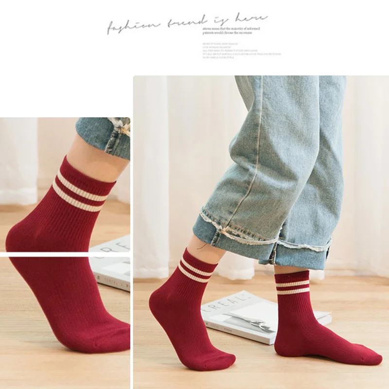 Wholesale New fashion multi-colored two stripes cotton women socks comfortable soft Breathable Crew women long hosiery