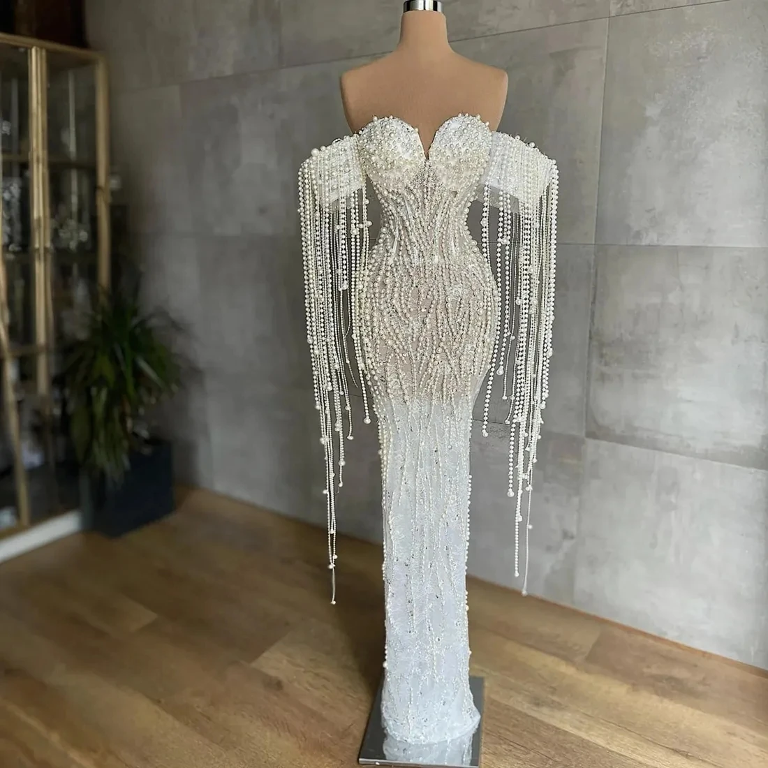 2024 Luxury Mermaid Wedding Dress Off Shoulder Pearls Beaded Lace Illusion Tassel Wedding Gowns for African Nigeria Black Women