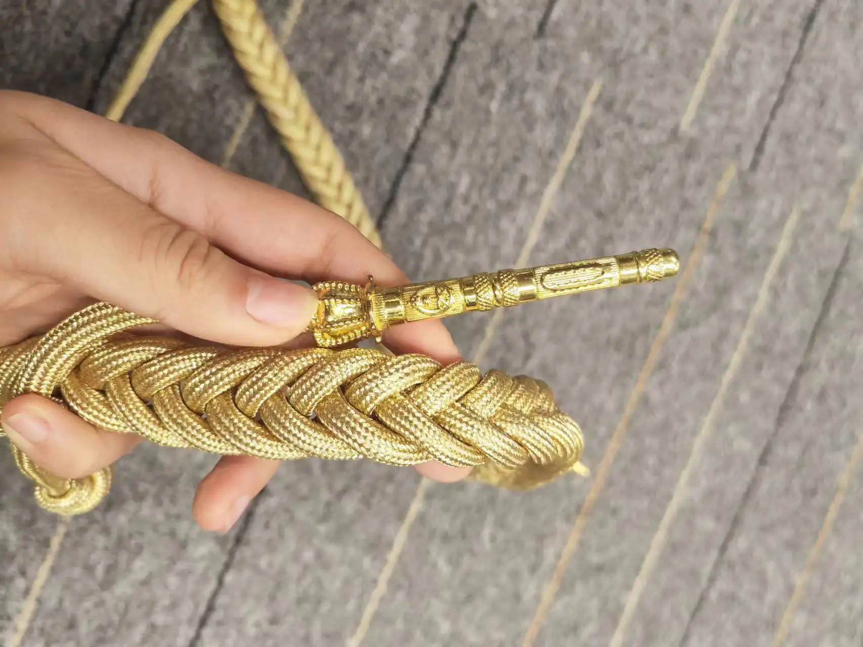 Wholesale price gold wire twisted shoulder cords officer White gold Color webbing Belt