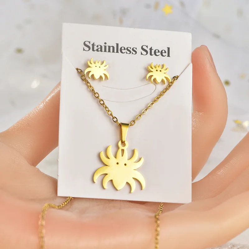 Simple Cut Stainless Steel Horse Pendant Custom PVD  Plated 18k Gold Cute Animal Insect Pendant Necklace Earrings Fashion Set