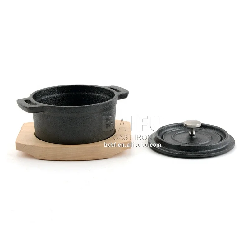 Mini Cookware Dutch Oven Serving Pot Casserole Mini Dutch Oven With Wooden Platter Cast Iron Cocotte with Wood Base
