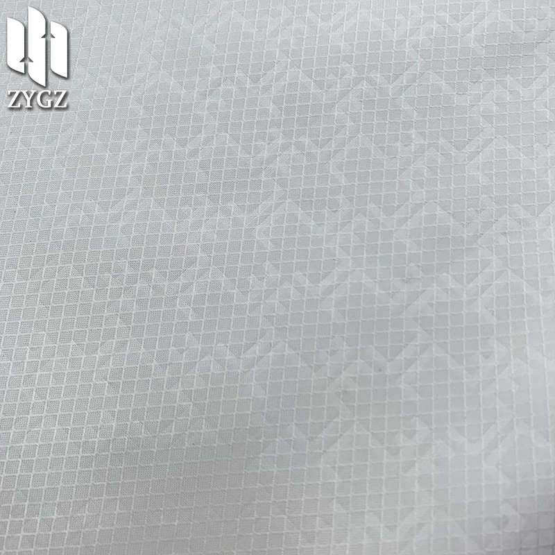 Imitation leather pleating process: 100% polyester laminated fabric, luggage and shoe material