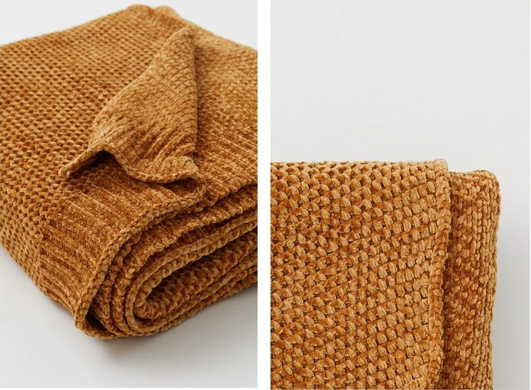 Low MOQ Custom Wholesale  Multi-color Light Chenille Knitted Blanket