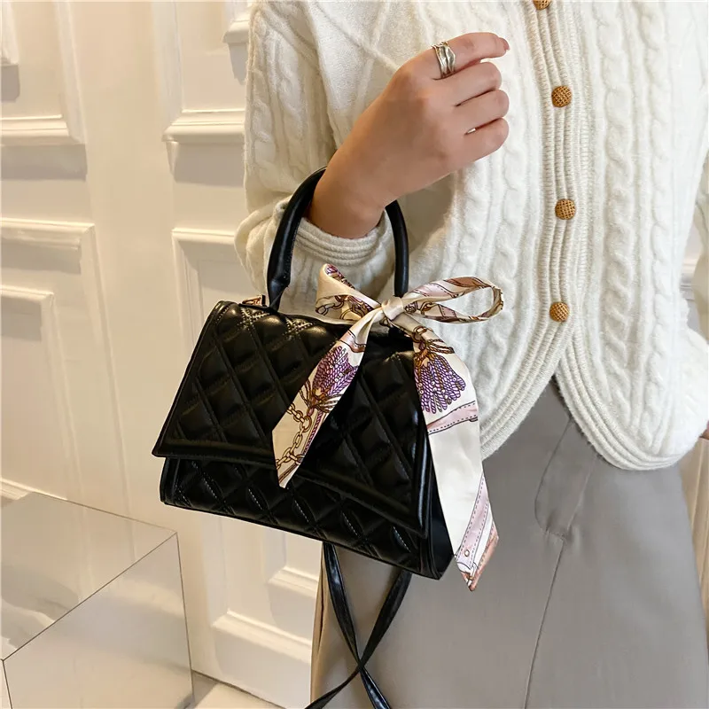 New Fashion Summer Designer Korean Casual Tote Women Messenger Waffle Bag Scarf Shoulder Handbag Ladies