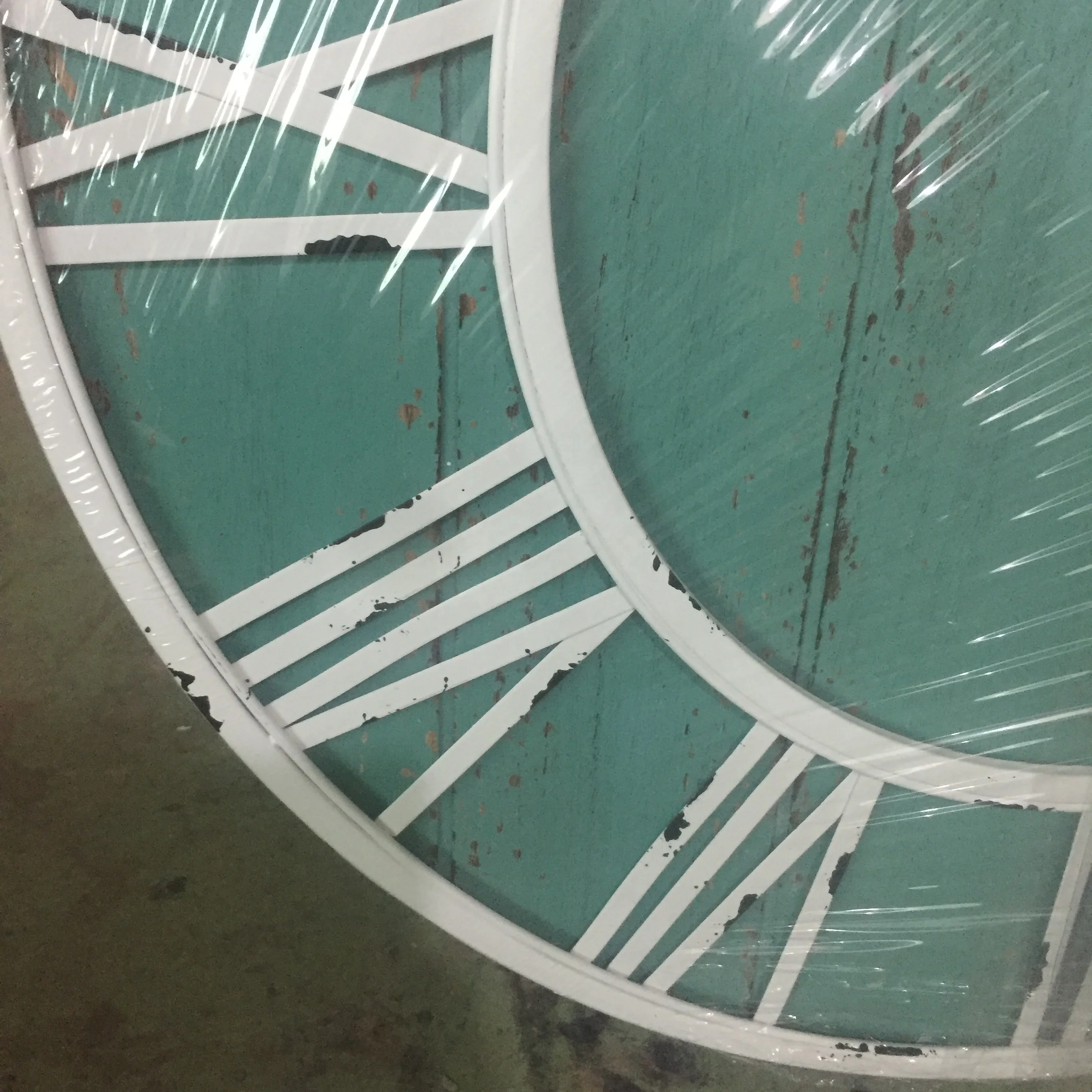 
24inch 60cm Metal & Solid Wood Whisper Quiet Noiseless Weathered Beach coastal Blue wooden Wall Clock 