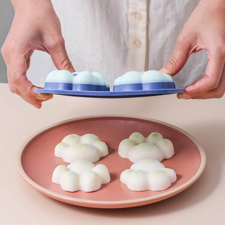 Cute 4 Holes DIY Cookie Cake Candy Chocolate Mold Cat Paw Ice Cube Mold