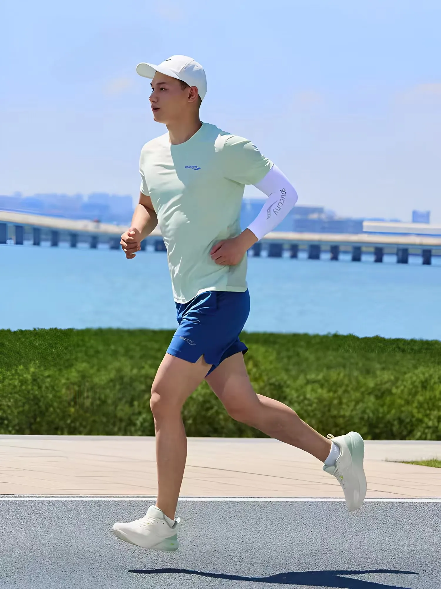 Fashion Sneakers Casual 2024 Custom Logo Sports Tennis Shoes Women Trainers Female Running Fitness Walking Shoes For Men Women