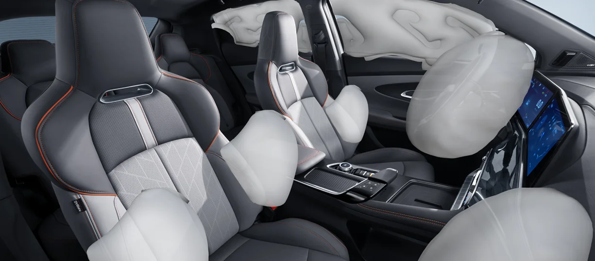 changan uni-t 2.0 at 2023 China  High performance changan unit t sport 2.0T gasoline cheap car China