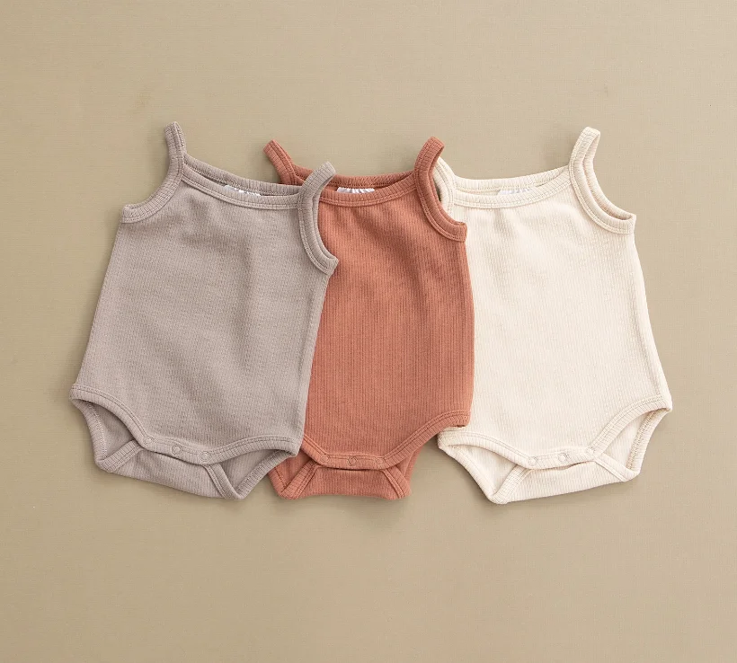 Комбинезоны из хлопка и льна для маленьких