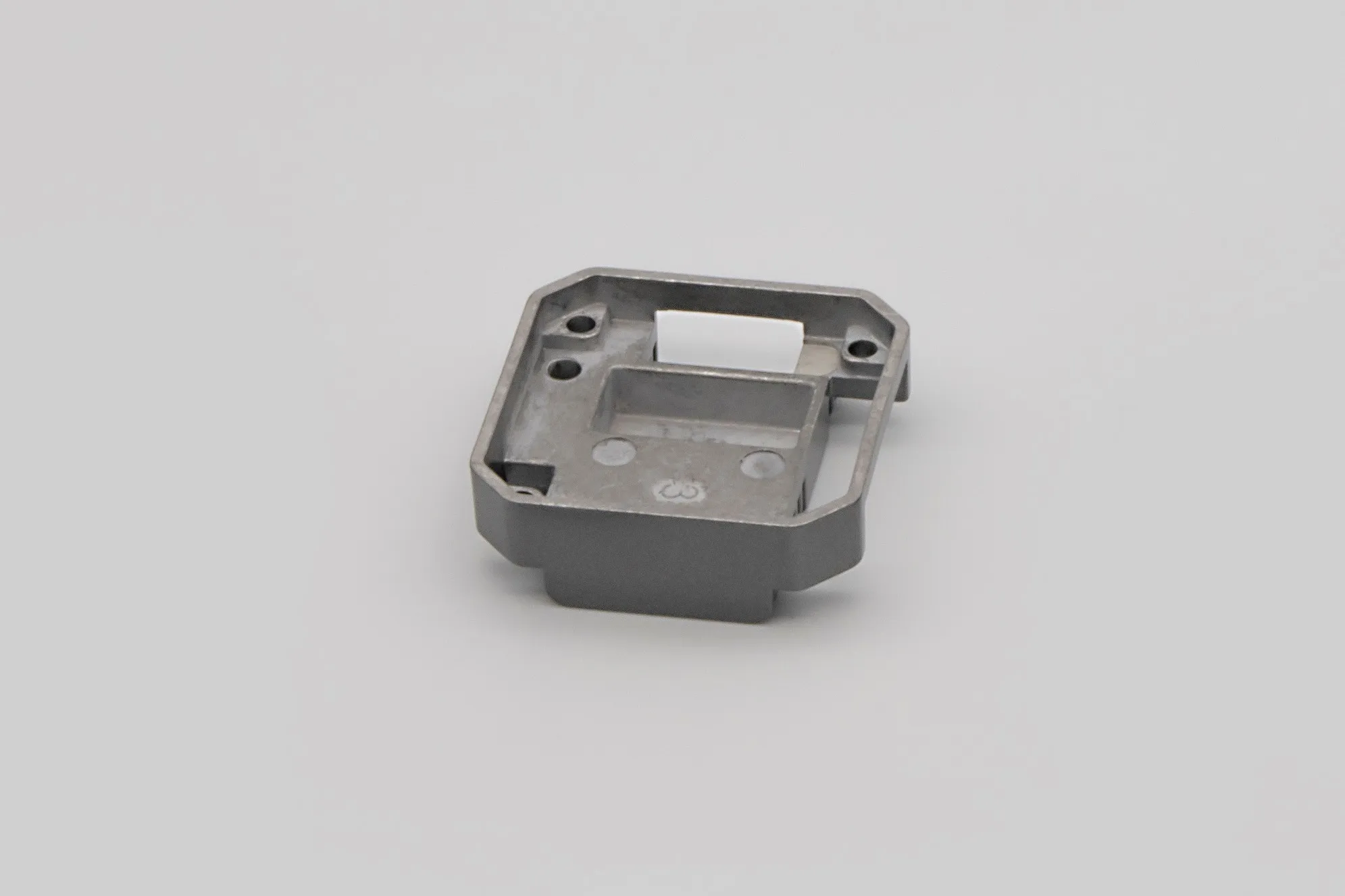 aluminum casting precision casting parts  High pressure casting  Zinc die casting Precision CNC