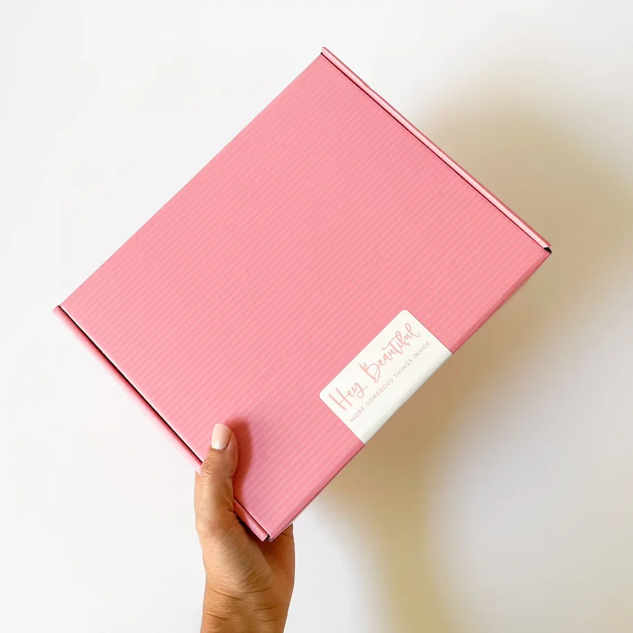 Customized Logo Pink Cosmetics Corrugated Paper Packaging Email Shipping Paper Box