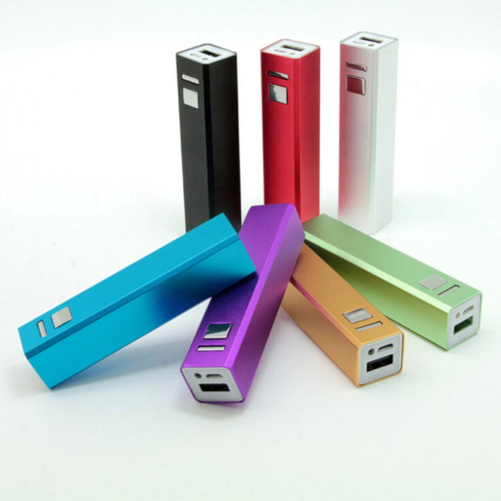 Manufacturers Wholesale portable LOGO and color Square 18650 Battery USB 2600 mA mini metal Power Bank mobile power